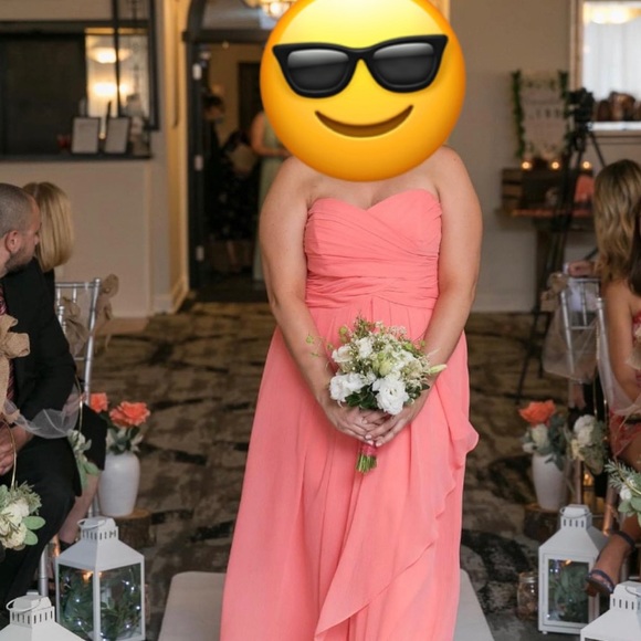 ♻️David’s Bridal Coral Strapless Bridesmaids Gown - Picture 5 of 6